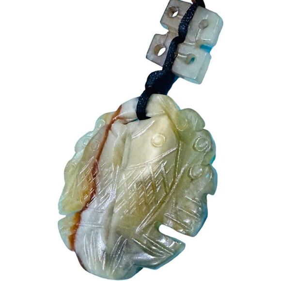 JADE JADEITE Antique Vintage Koi Fish Oriental Carved Pendant on Silk Cord Long - Picture 2 of 6